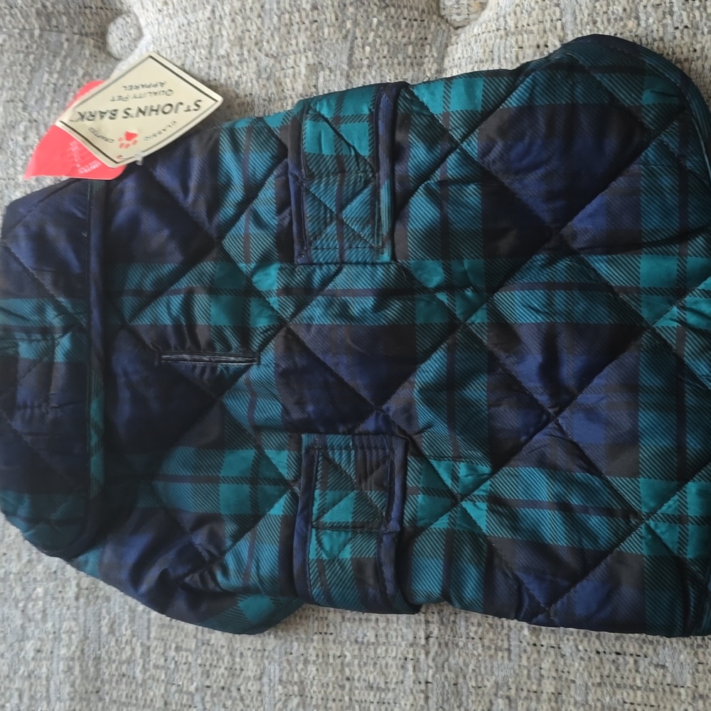 ST. JOHN'S BAY BRAND BLUE & GREEN PLAID PET DOG JACKET SIZE SMALL